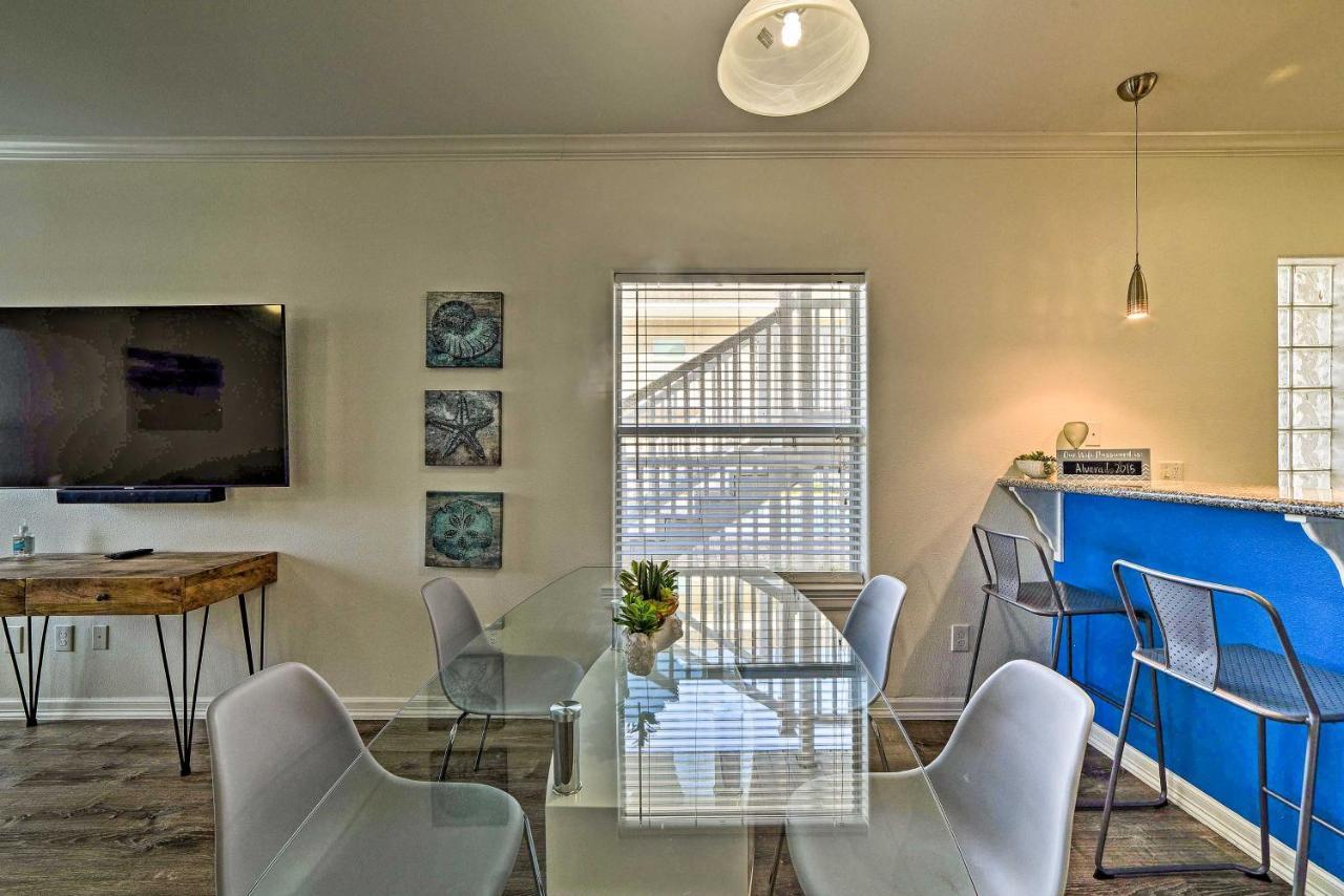 Modern Island Condo With Pool Steps To The Beach! サウス・パドリー・アイランド エクステリア 写真